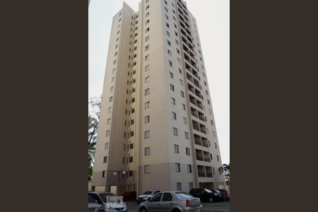 Apartamento à venda com 70m², 3 quartos e 1 vaga Apartamento à venda com 70m², 3 quartos e 1 vagaFachada