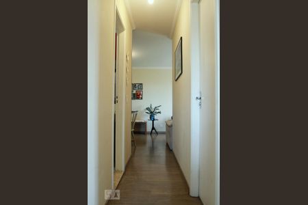 Apartamento à venda com 70m², 3 quartos e 1 vaga Apartamento à venda com 70m², 3 quartos e 1 vagaCorredor