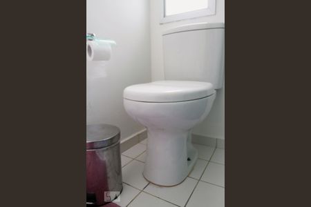 Apartamento à venda com 70m², 3 quartos e 1 vaga Apartamento à venda com 70m², 3 quartos e 1 vagaBanheiro Suíte