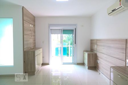 Casa à venda com 277m², 3 quartos e 4 vagasSuíte 1