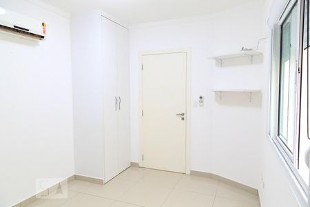 Casa à venda com 277m², 3 quartos e 4 vagasSuíte 2