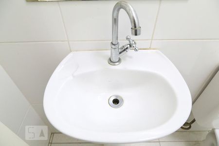 Casa à venda com 277m², 3 quartos e 4 vagasBanheiro de serviço