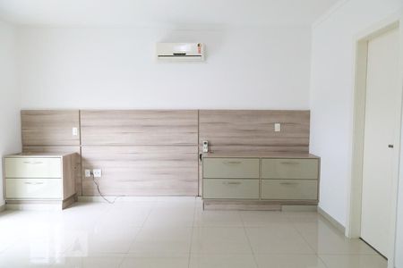 Casa à venda com 277m², 3 quartos e 4 vagasSuíte 1