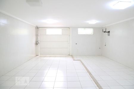 Casa à venda com 277m², 3 quartos e 4 vagasGaragem