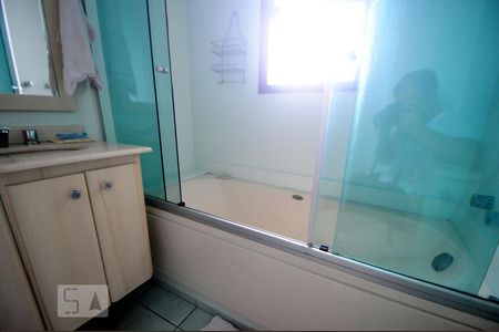 Apartamento à venda com 110m², 3 quartos e 2 vagasBanheiro