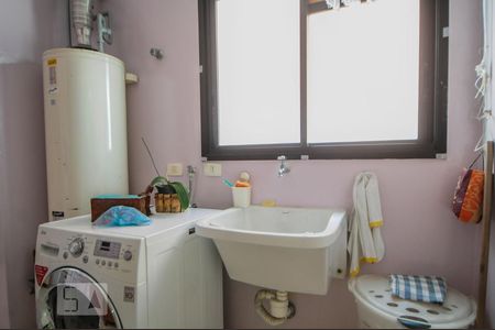 Apartamento à venda com 110m², 3 quartos e 2 vagasLavanderia