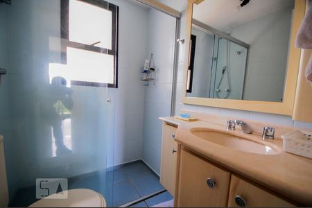 Apartamento à venda com 110m², 3 quartos e 2 vagasBanherio