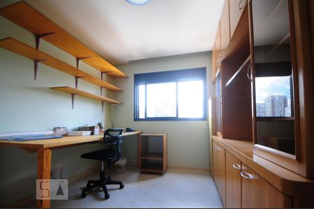 Apartamento à venda com 110m², 3 quartos e 2 vagasQuarto