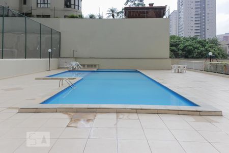 Apartamento à venda com 122m², 3 quartos e 3 vagasPiscina
