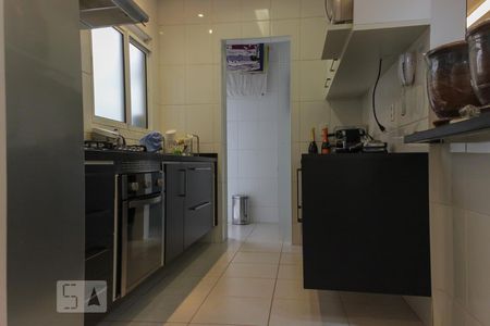 Apartamento à venda com 122m², 3 quartos e 3 vagasCozinha