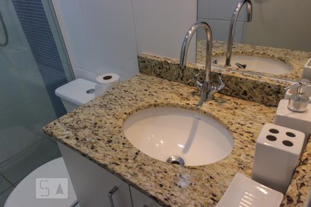 Apartamento à venda com 122m², 3 quartos e 3 vagasBanheiro Suíte 2