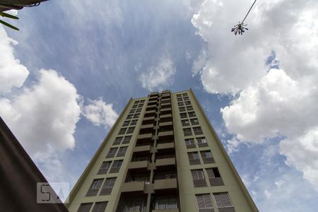 Apartamento à venda com 63m², 2 quartos e 1 vagaFachada 