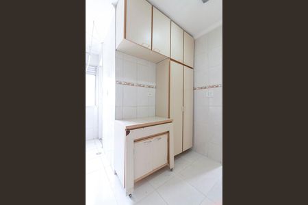Apartamento à venda com 63m², 2 quartos e 1 vagaCozinha 