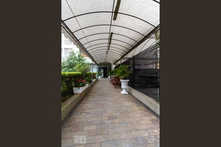 Apartamento à venda com 63m², 2 quartos e 1 vagaAcesso aos Elevadores 