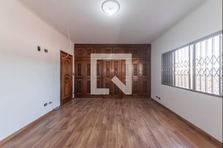 Casa à venda com 450m², 3 quartos e 6 vagasSuíte 2