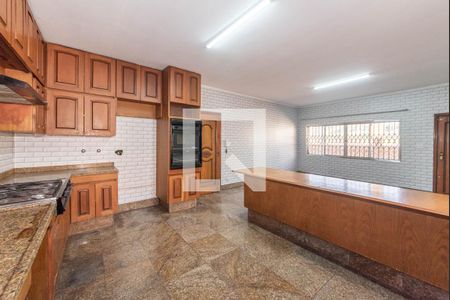 Casa à venda com 450m², 3 quartos e 6 vagasCozinha