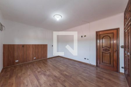 Casa à venda com 450m², 3 quartos e 6 vagasSuíte 2