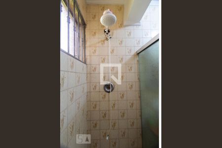 Casa à venda com 450m², 3 quartos e 6 vagasBanheiro de Serviço