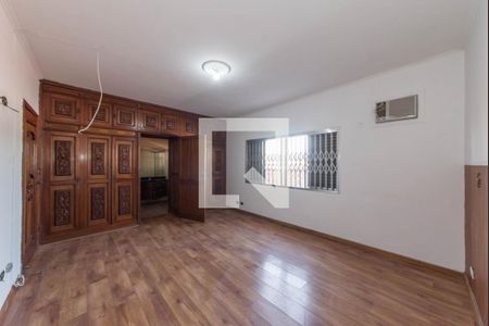 Casa à venda com 450m², 3 quartos e 6 vagasSuíte 2