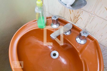 Casa à venda com 450m², 3 quartos e 6 vagasBanheiro de Serviço