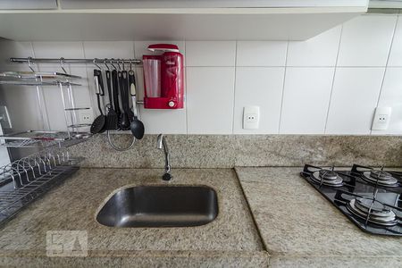 Cozinha de casa para alugar com 2 quartos, 84m² em Santa Tereza, Belo Horizonte