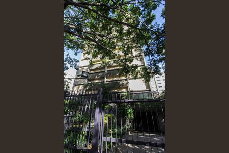 Apartamento para alugar com 75m², 2 quartos e 2 vagasFachada