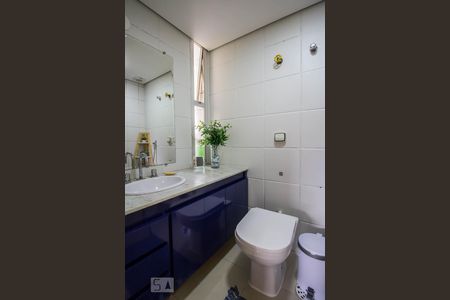 Apartamento para alugar com 75m², 2 quartos e 2 vagasBanheiro suíte