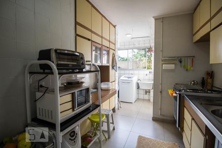 Apartamento para alugar com 75m², 2 quartos e 2 vagasCozinha