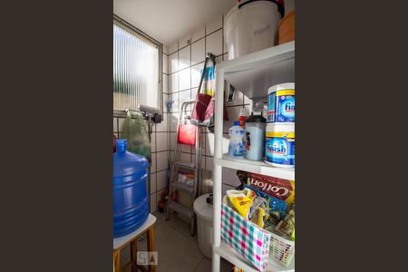 Apartamento para alugar com 75m², 2 quartos e 2 vagasDispensa