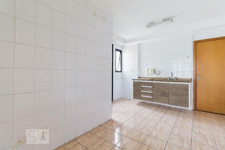 Apartamento à venda com 106m², 3 quartos e 3 vagas Apartamento à venda com 106m², 3 quartos e 3 vagasCozinha