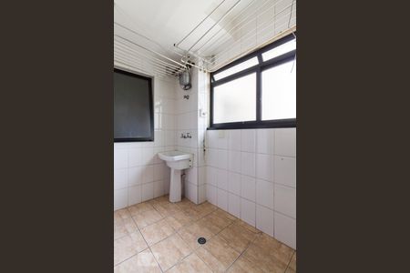 Apartamento à venda com 106m², 3 quartos e 3 vagas Apartamento à venda com 106m², 3 quartos e 3 vagasÁrea de serviço