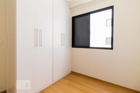 Apartamento à venda com 106m², 3 quartos e 3 vagas Apartamento à venda com 106m², 3 quartos e 3 vagasQuarto 01