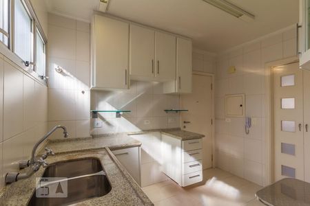 Apartamento para alugar com 77m², 2 quartos e 1 vagaCozinha