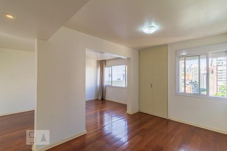 Sala de apartamento para alugar com 2 quartos, 77m² em Moema, São Paulo