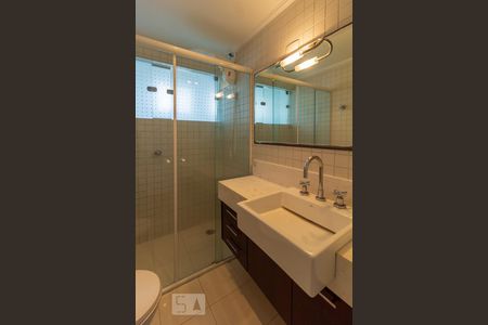 Apartamento para alugar com 77m², 2 quartos e 1 vagaBanheiro