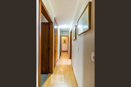 Apartamento à venda com 160m², 4 quartos e 3 vagasCorredor