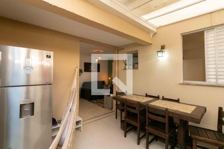 Apartamento à venda com 70m², 2 quartos e 1 vaga Apartamento à venda com 70m², 2 quartos e 1 vagaÁrea Gourmet / Área de Serviço