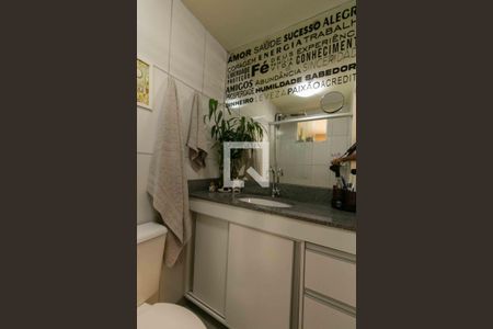 Apartamento à venda com 70m², 2 quartos e 1 vaga Apartamento à venda com 70m², 2 quartos e 1 vagaBanheiro Suite