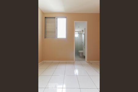 Apartamento para alugar com 82m², 3 quartos e 1 vaga Apartamento para alugar com 82m², 3 quartos e 1 vagaSuíte