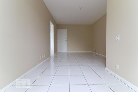 Sala de apartamento para alugar com 3 quartos, 82m² em Coração Eucarístico, Belo Horizonte