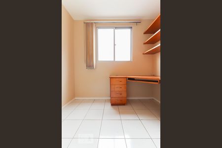 Apartamento para alugar com 82m², 3 quartos e 1 vaga Apartamento para alugar com 82m², 3 quartos e 1 vagaQuarto