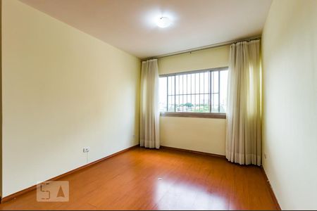Sala de apartamento para alugar com 3 quartos, 136m² em Centro, Campinas