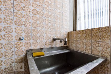 Apartamento para alugar com 136m², 3 quartos e 1 vagaÁrea de Serviço