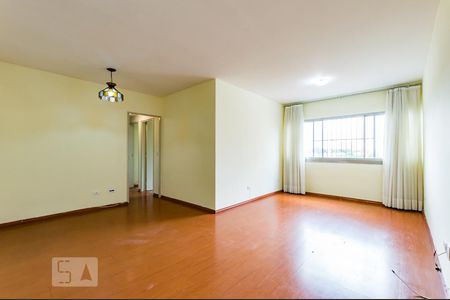 Sala de apartamento para alugar com 3 quartos, 136m² em Centro, Campinas