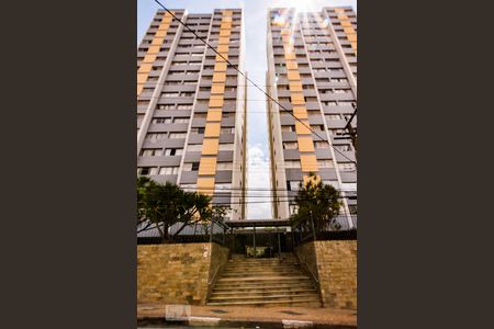 Apartamento para alugar com 136m², 3 quartos e 1 vagaFachada