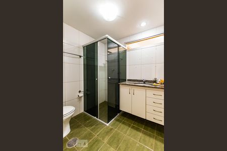 Banheiro de apartamento para alugar com 3 quartos, 136m² em Centro, Campinas