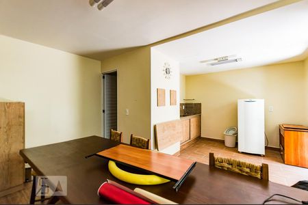 Apartamento para alugar com 136m², 3 quartos e 1 vagaÁrea Comum - Sala de Reunião