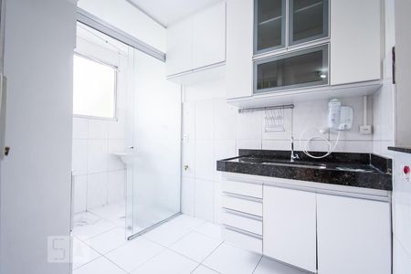 Apartamento à venda com 64m², 2 quartos e 1 vaga Apartamento à venda com 64m², 2 quartos e 1 vagaCozinha