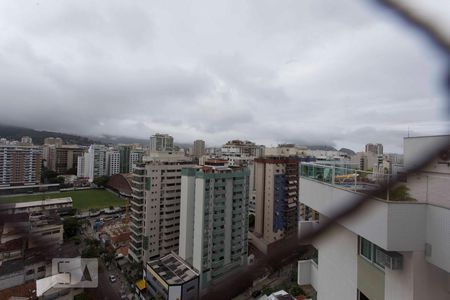 Apartamento à venda com 80m², 2 quartos e 1 vagaVista Quarto 2