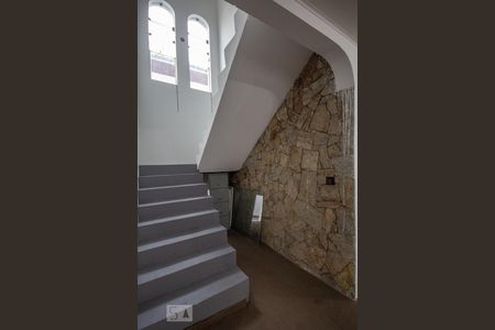 Acesso ás suítes de casa à venda com 4 quartos, 750m² em Vila Progredior, São Paulo